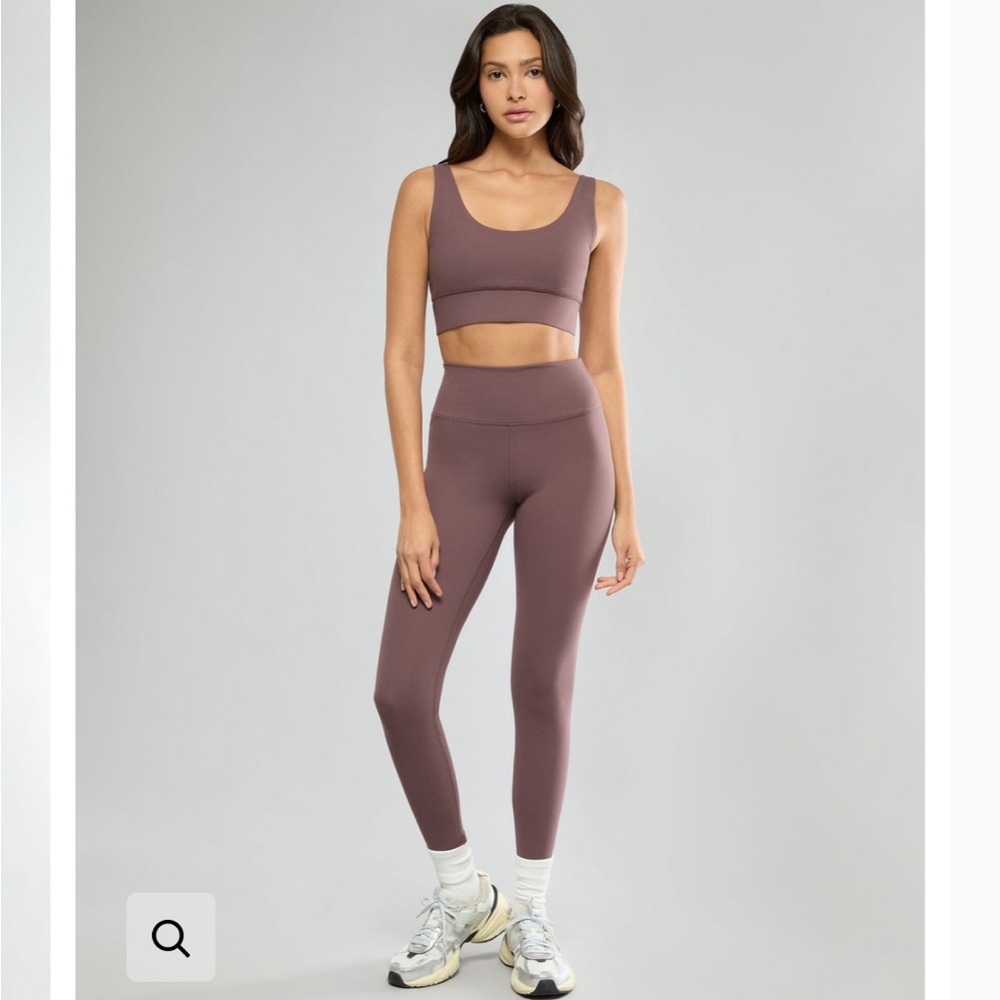 IVL active leggings in pepper, size 12